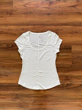 White American Eagle Soft & Sexy Ribbed Tee